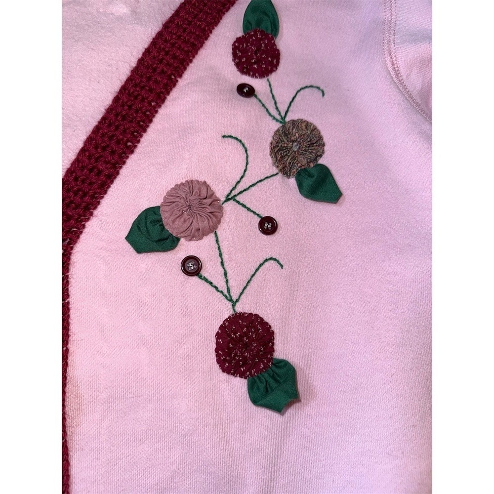 Handmade Grandmacore Cardigan Sweater crochet M Pink Floral Button comfycore - Picture 4 of 8